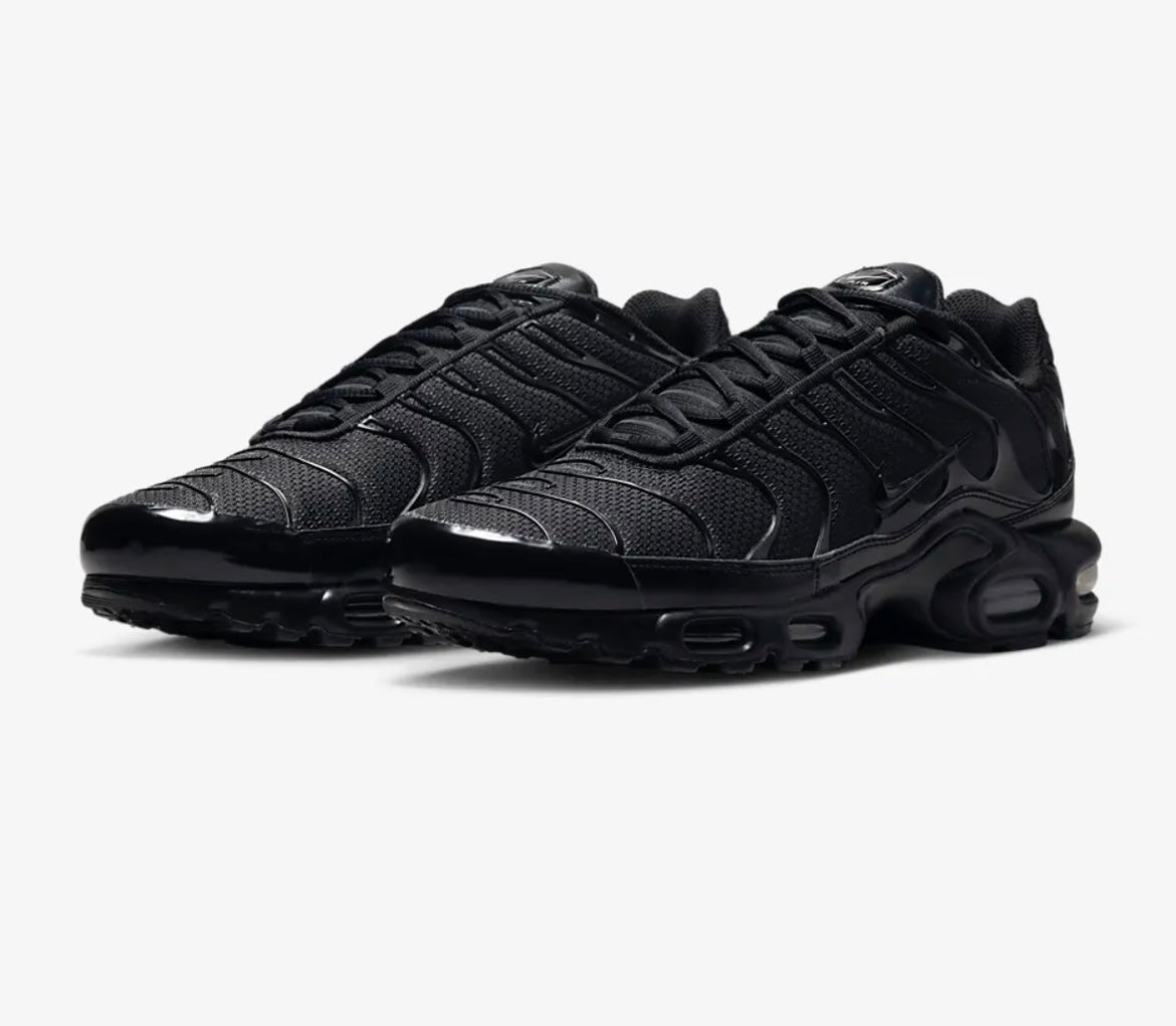 Nike air max plus tuned air