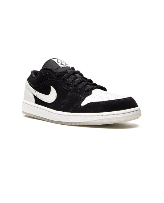 AIR JORDAN 1 DIAMOND SHORTS SNEAKERS