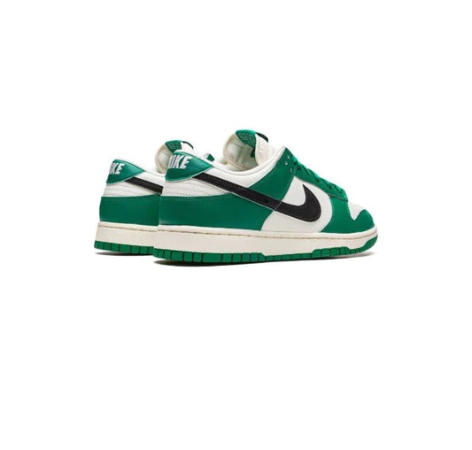 DUNK LOW RETRO SE SNEAKERS