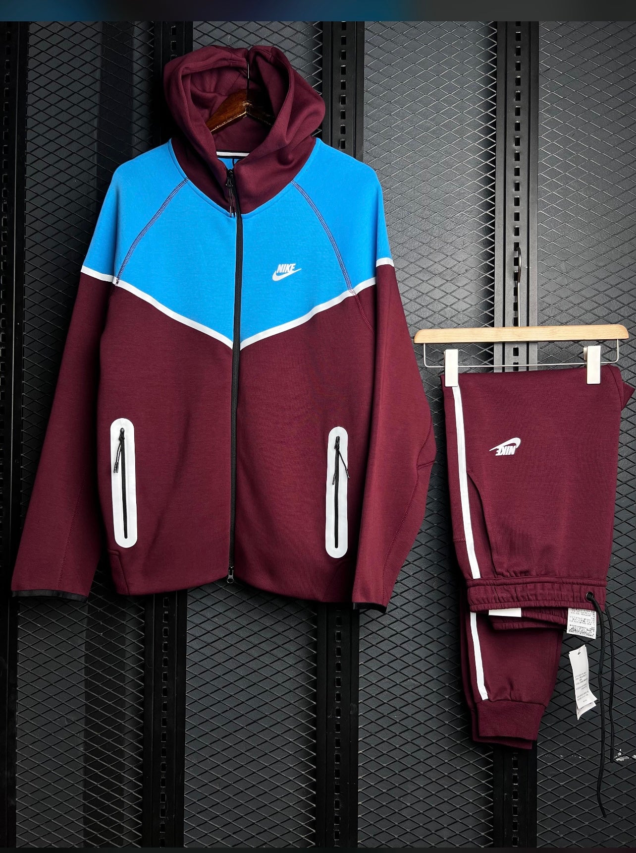Nike tech fleece