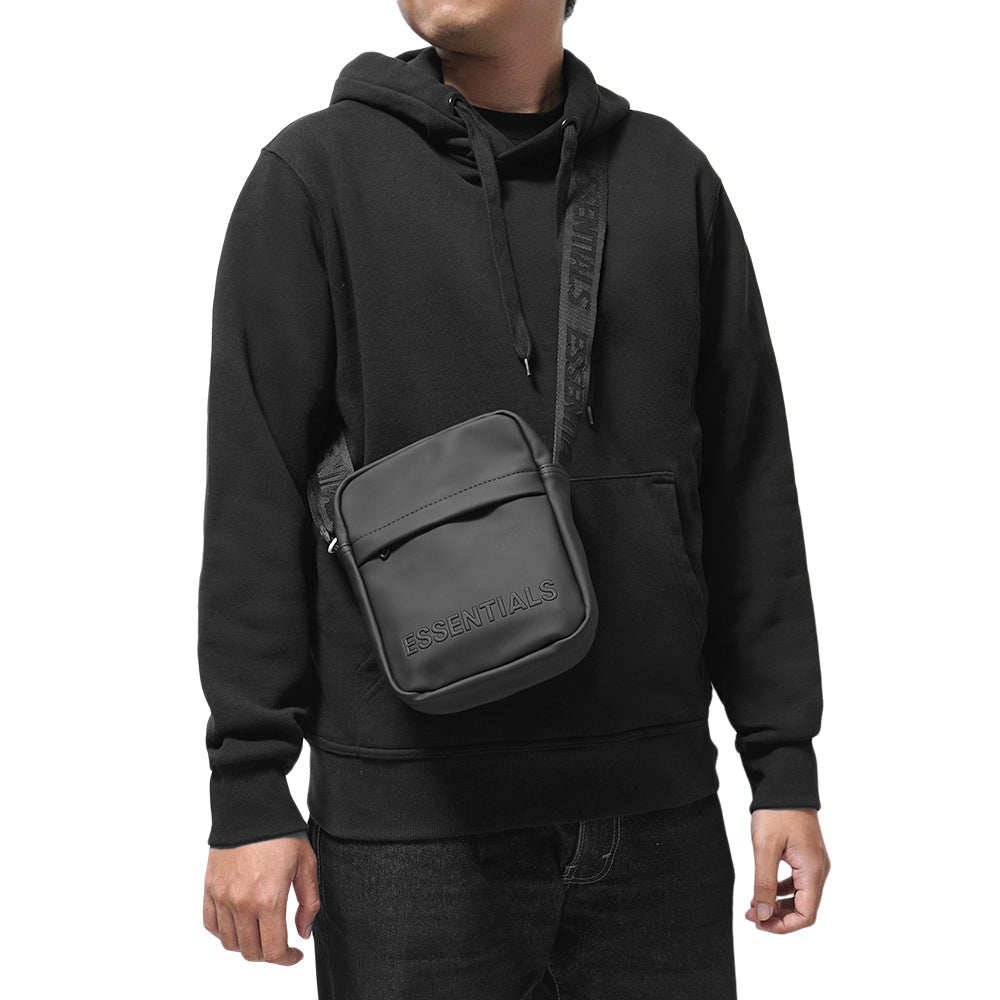 Cross body essentials fear of god (black) side bag
